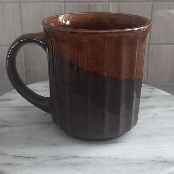 Brown Coffee Cup - Picture 2 of 4